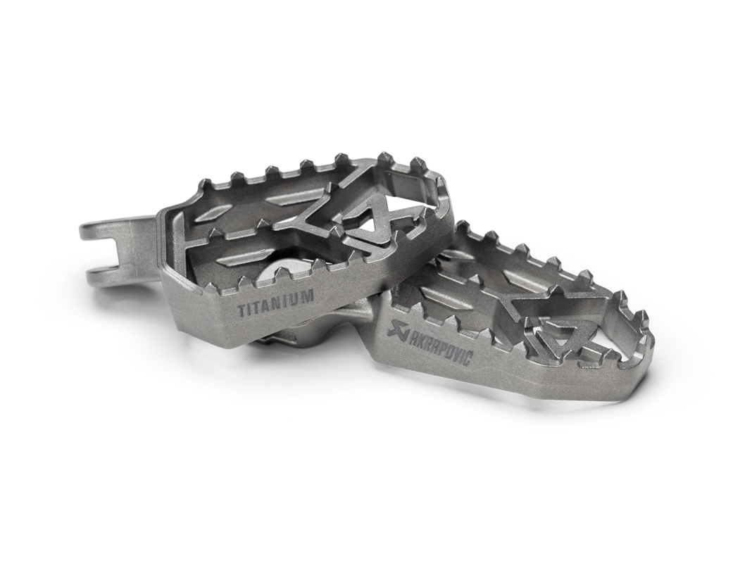 Akrapovic Adventure footresten Titanium for Ducati Multistrada V2, S, V4, S, RS, Rally