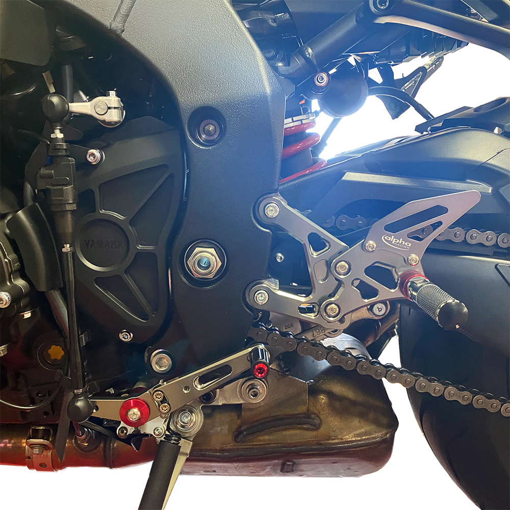>TRACK< footrestenanlage, titanium finish, Yamaha MT10 2016- ABE