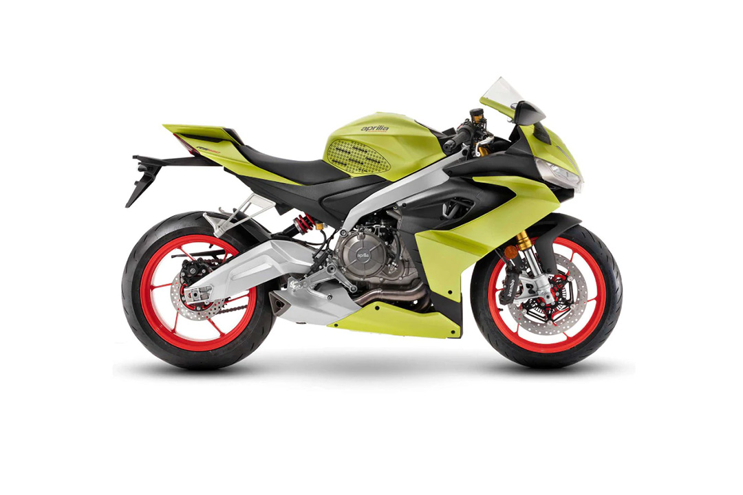 Stompgrip fuel tank Pad black, Volcano, Streetbike fuel tank Kit Aprilia RS 660, 2020-2025, Tuono 660, 2021-2025
