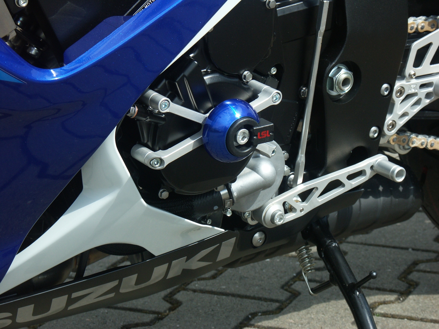 LSL Crash Pad Mounting Kit for Suzuki GSX-R600/ GSX-R750, 2006-2010