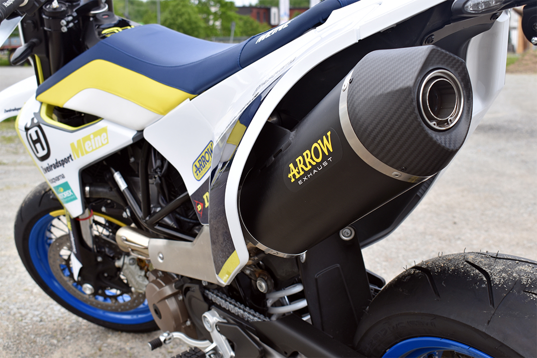 ARROW DARK RACE-TECH Exhaust for Husqvarna 701 Enduro / Supermoto Model Year 2017-2022