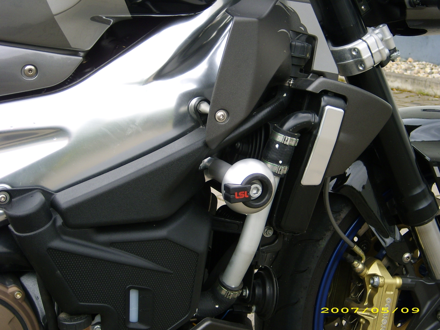 LSL Crash Pad Mounting Kit, for Aprilia RSV 1000/Tuono, 2006-