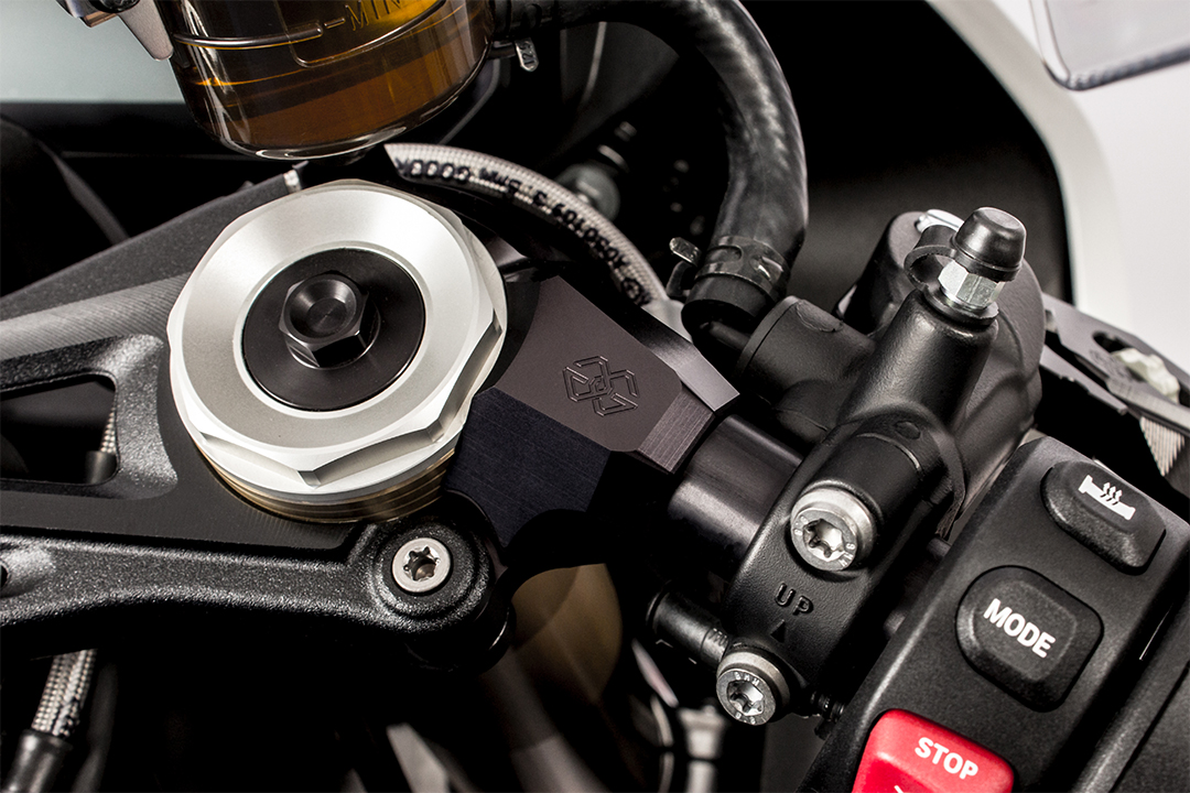 GILLES GP Light 2 handlebar for 55 mm fork black, for BMW S1000RR (model year 2019-2023) and M1000RR (model year 2020-2022)