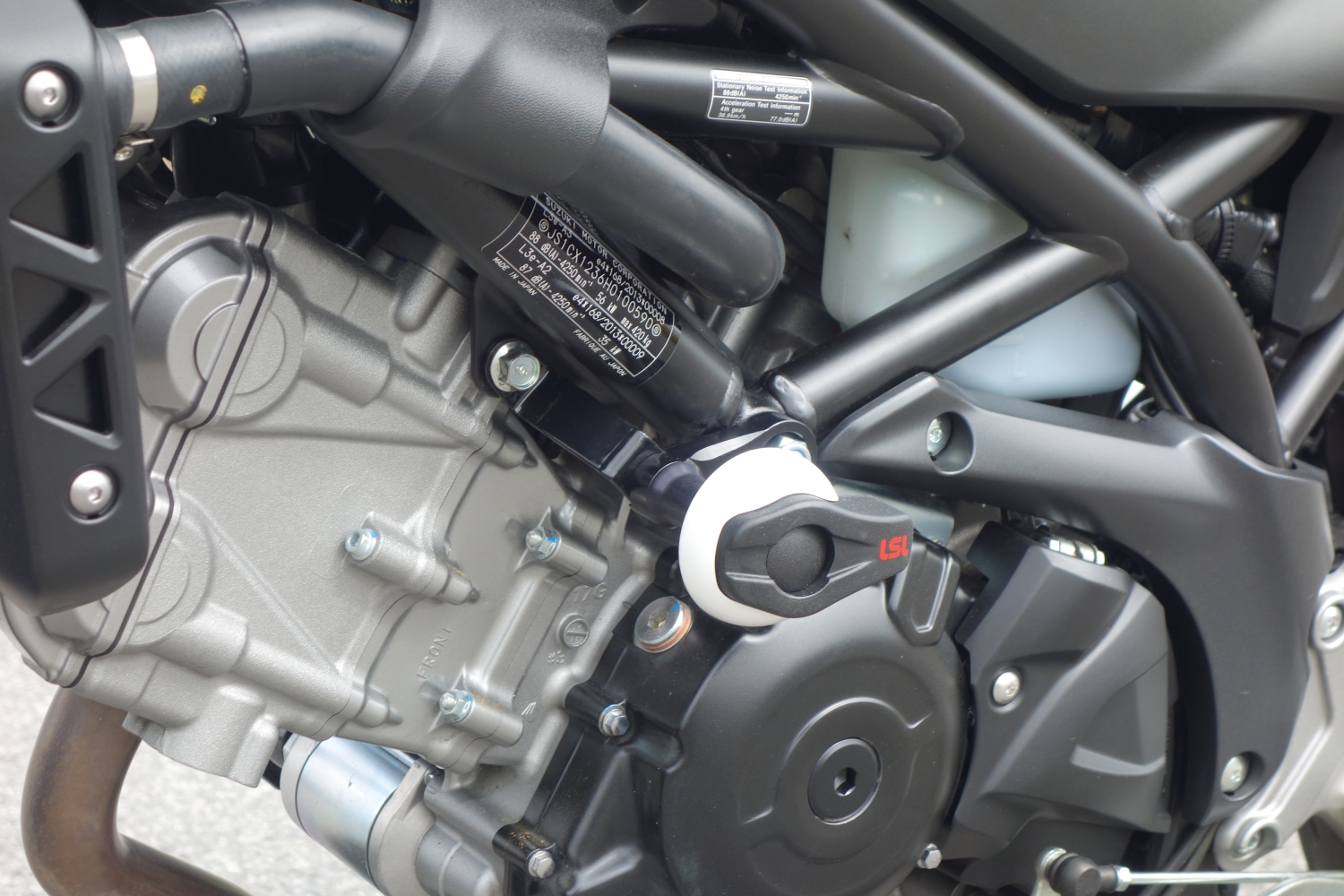 LSL Crash Pad Mounting Kit for Suzuki SFV650 Gladius, 2009-2015, SV650, 2016- (RA), Black