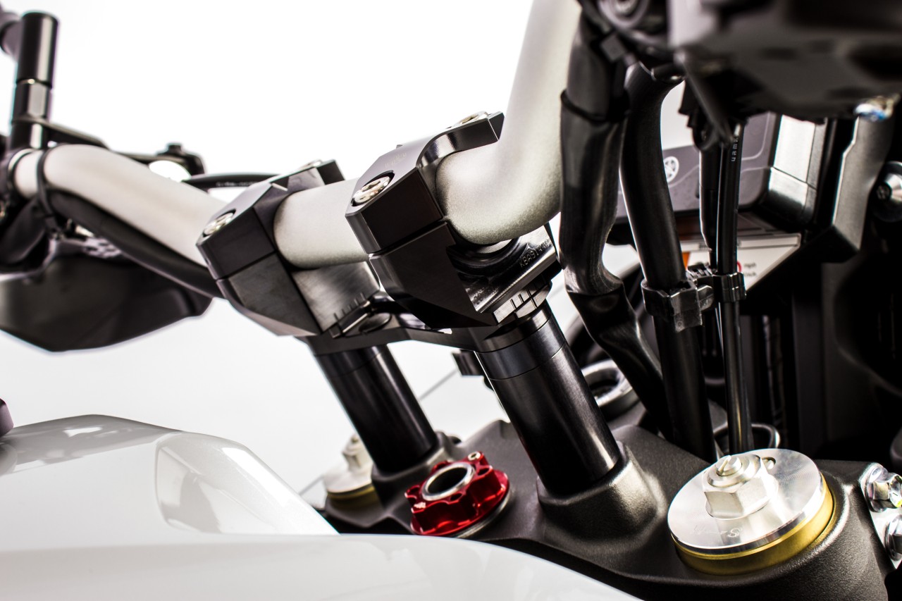 GILLES 2DGT adjustable handlebar clamps, black