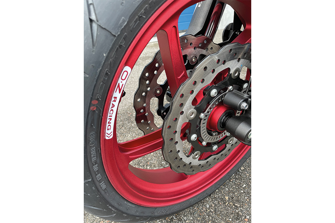 OZ Piega Conversion Kit 17" Aluminium Forged Wheels for Yamaha Tenere 700 from 2019 onwards matt red
