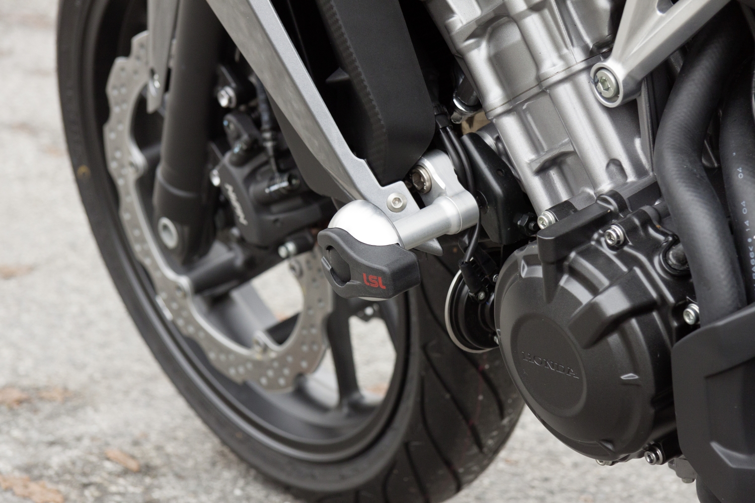 LSL Crash Pad Mounting Kit for Honda CB650F, 2014 -, with Adapter Plates