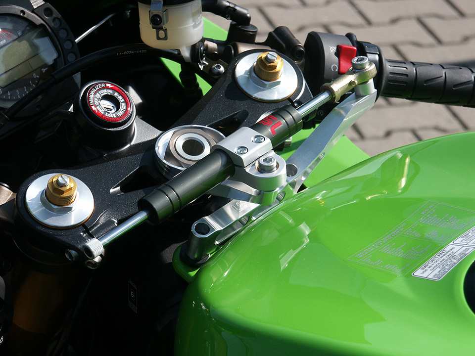 LSL Steering Damper Kit with Part Certificate for ZX-10R, 2004-2005, titanium