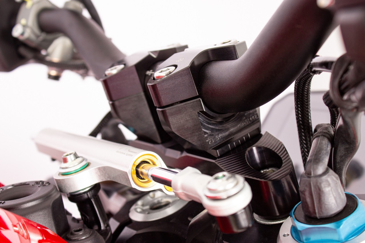 GILLES 2DGT adjustable handlebar clamps black