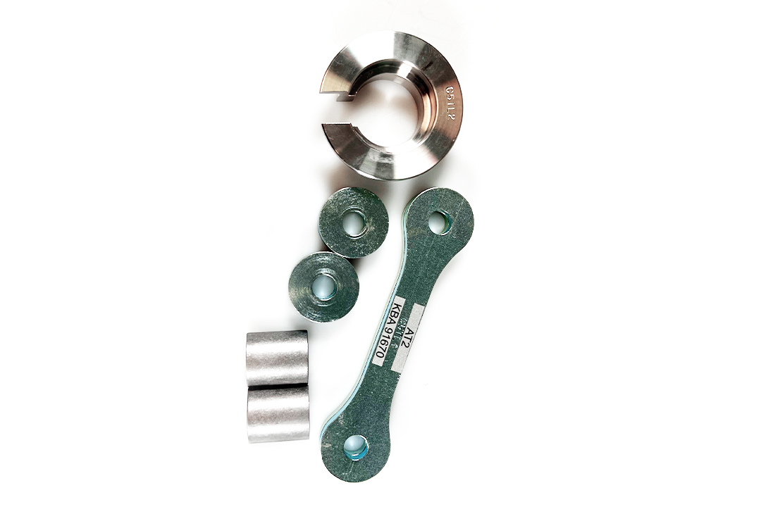 alpha Technik Lowering Kit 30mm Suzuki GSR750; Type C5; Model Year 2011-