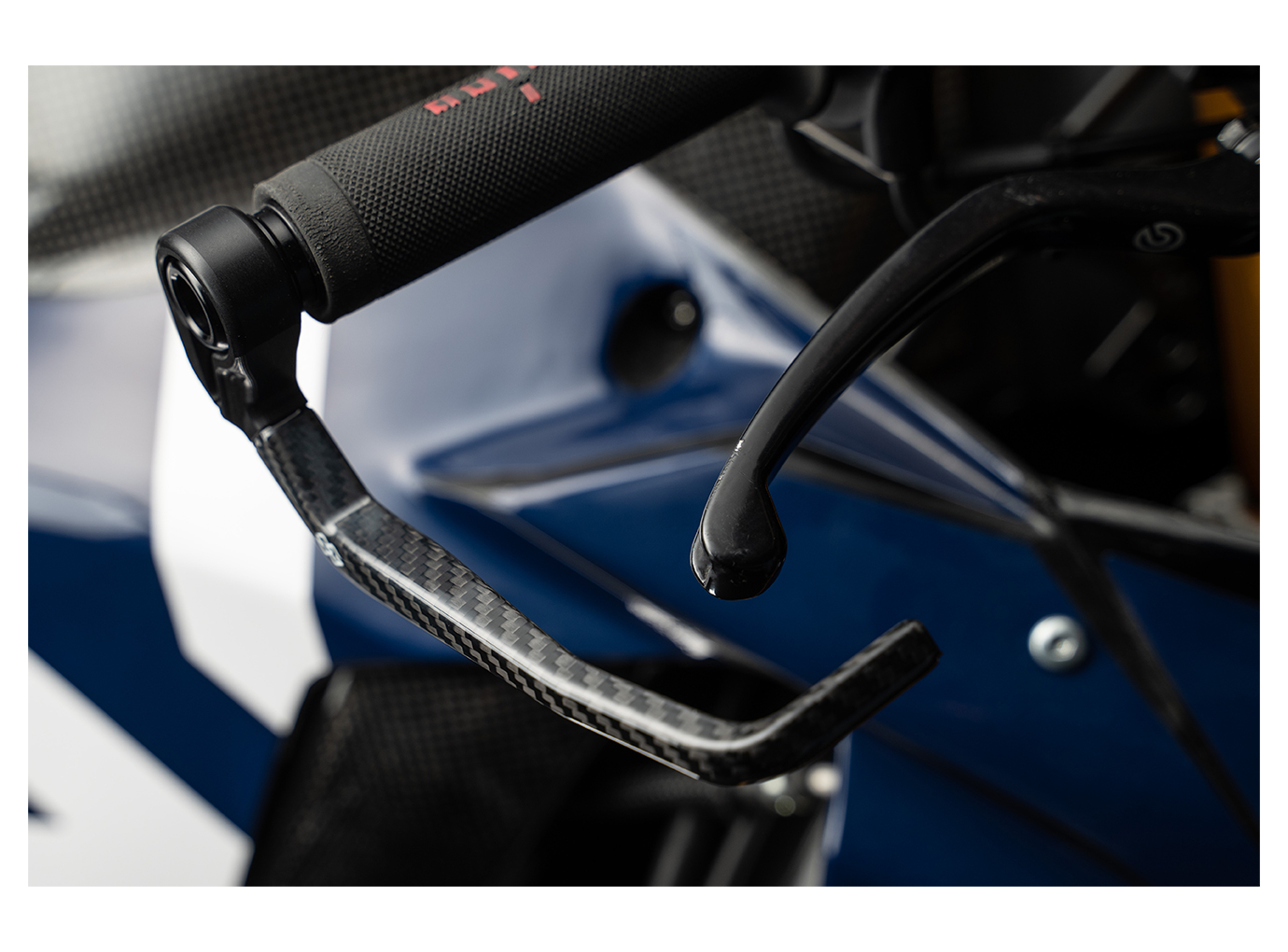 Gilles Tooling Brake Lever Protector BHP2-CAR-02 in Carbon