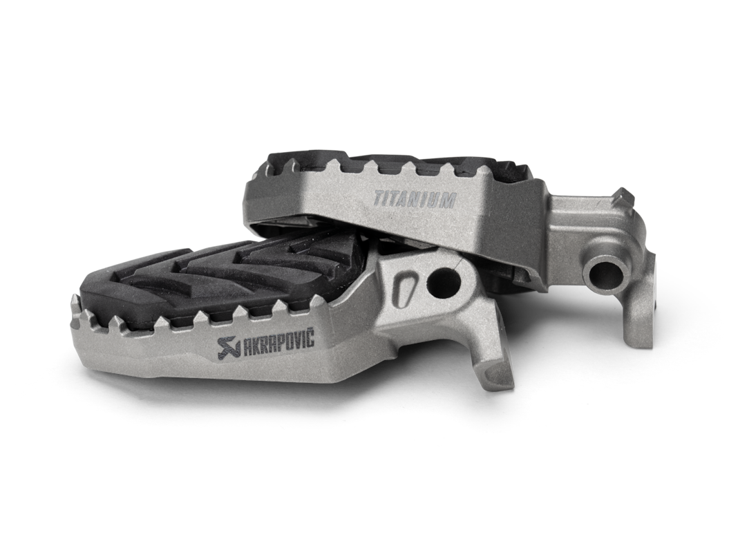 Akrapovic Adventure footresten Titanium for Yamaha Ténéré 700, 2019-