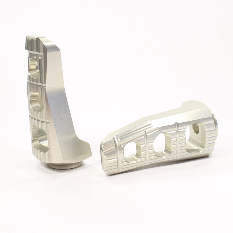 Gilles Touring Pillion Replacement Footpeg Kit, silver for Yamaha YZF-R1 2002-, YZF-R6 2003-2020