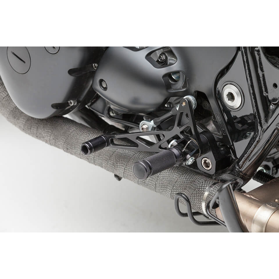 LSL Midi Rearset, for Kawasaki W800, black