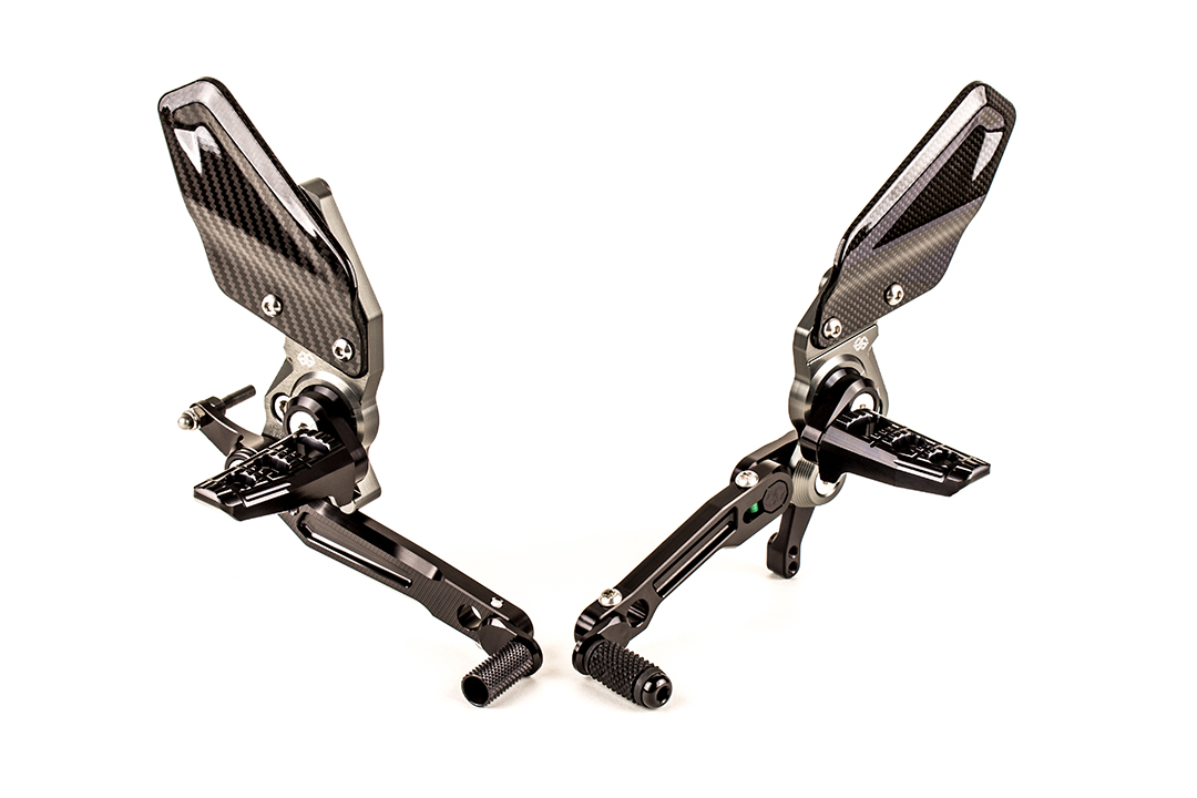 GILLES RCT10GT footrestenanlage for Indian FTR 1200 / S from model year 2019-