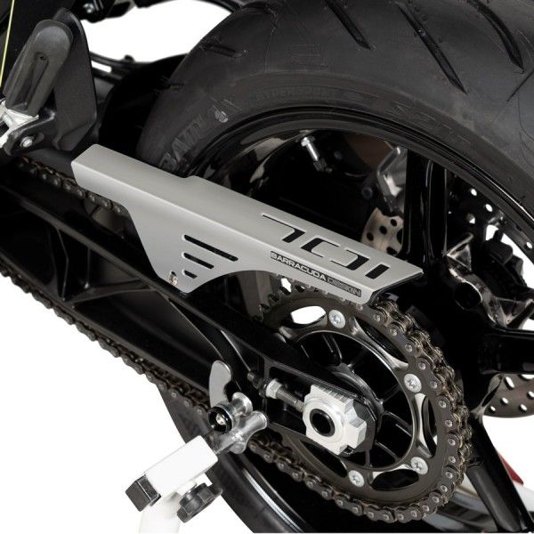Barracuda motorcycle chainguard for Husqvarna Vitpilen from model year 2019