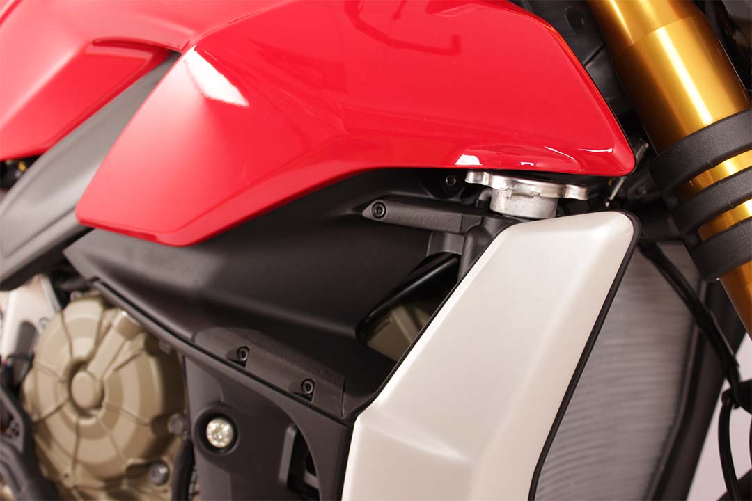 Gilles Wing Cover, black, Ducati