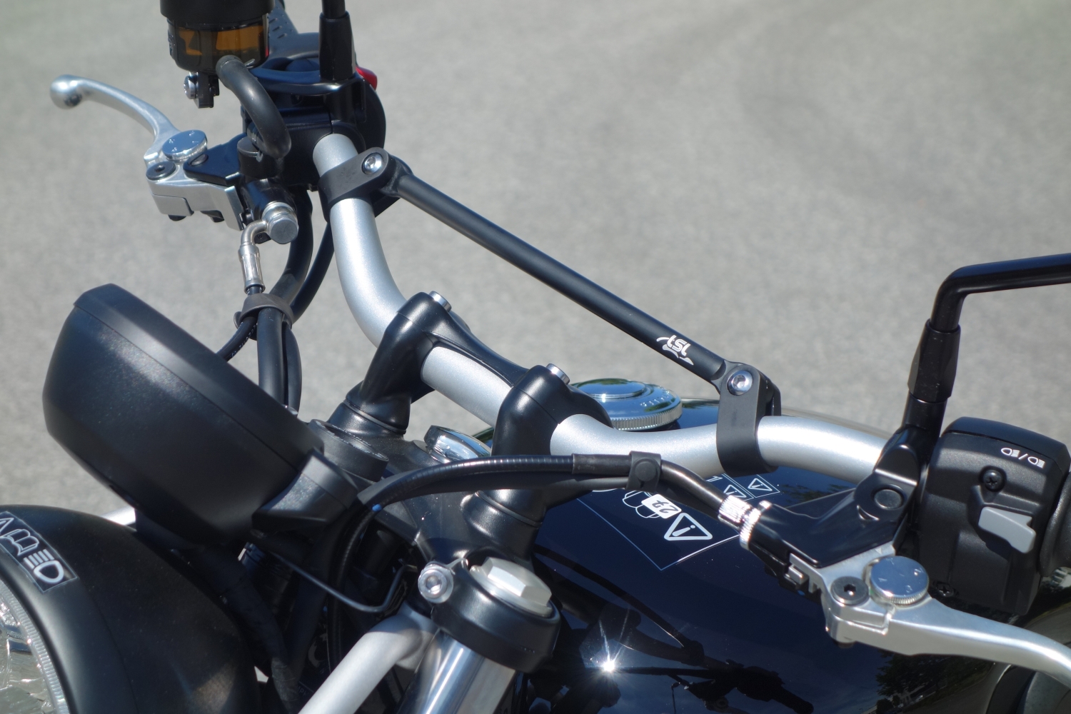 LSL handlebar Brace Cross-Bar in matte black