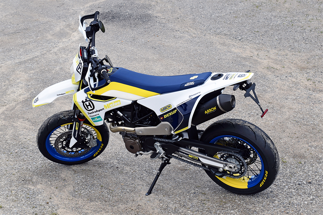 ARROW DARK RACE-TECH Exhaust for Husqvarna 701 Enduro / Supermoto Model Year 2017-2022