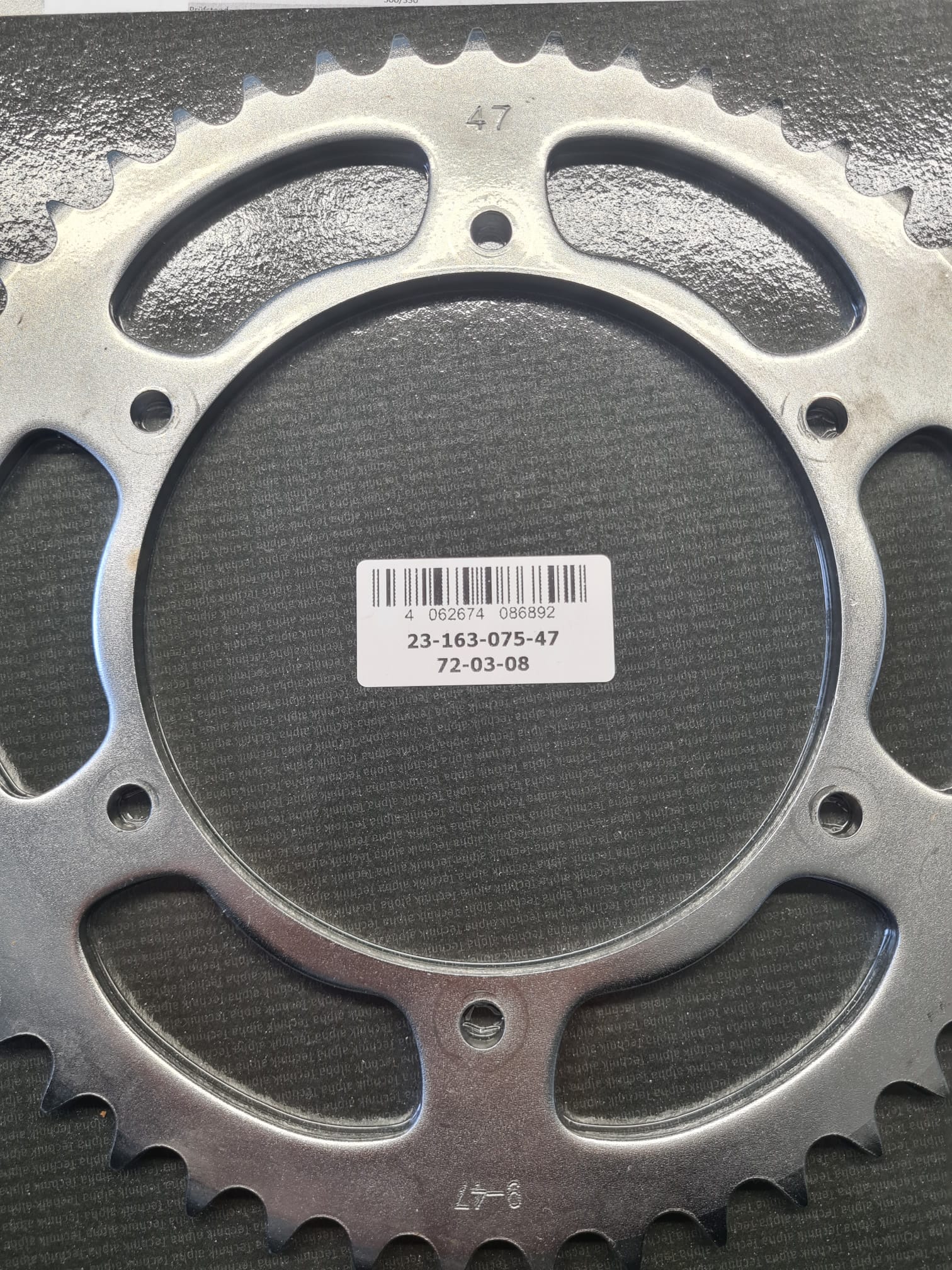 rear sprocket steel, 47 teeth, pitch 520