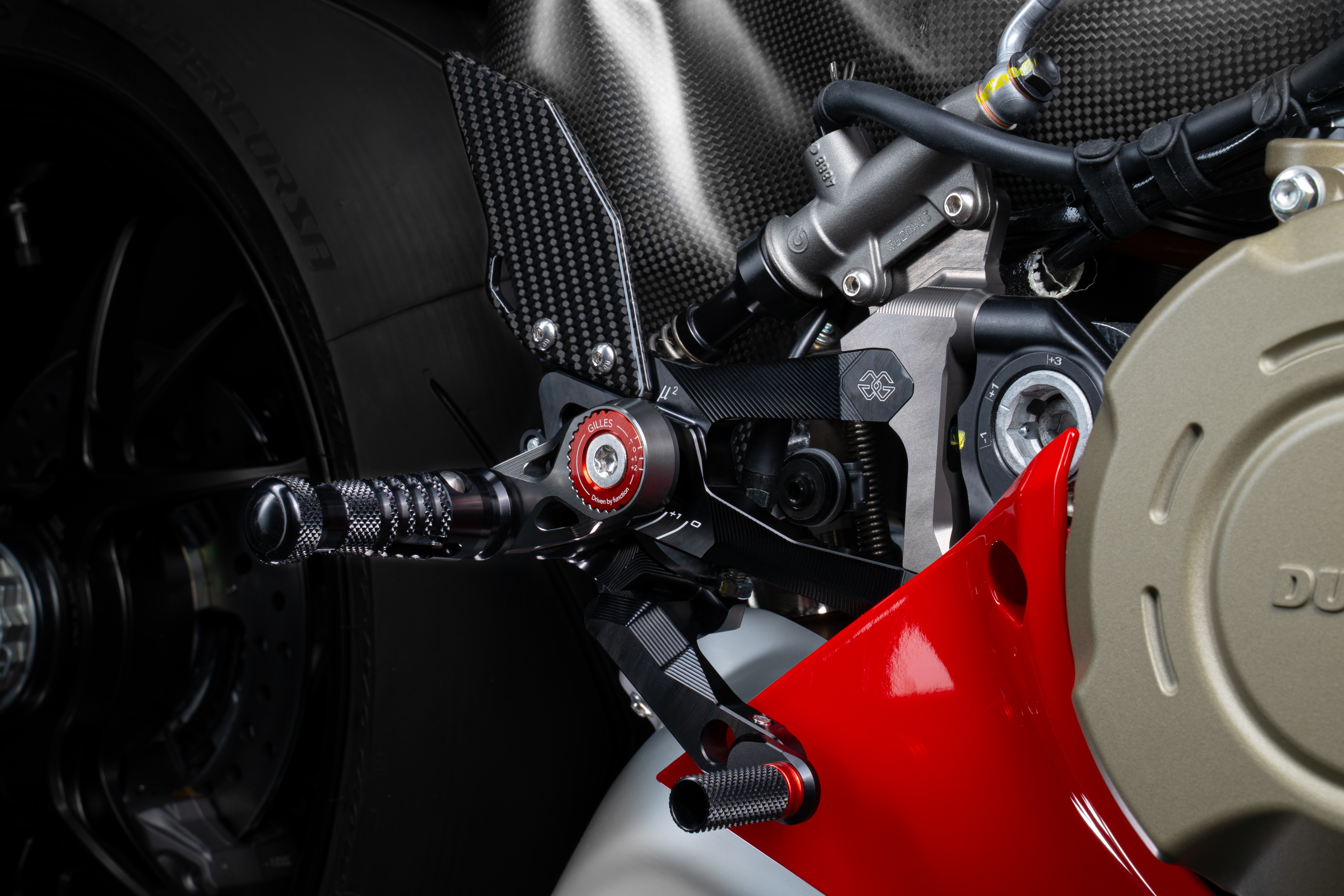 GILLES MUE2 footrest system for Ducati Panigale V4 /V4 R / S / SP2, 2018-
