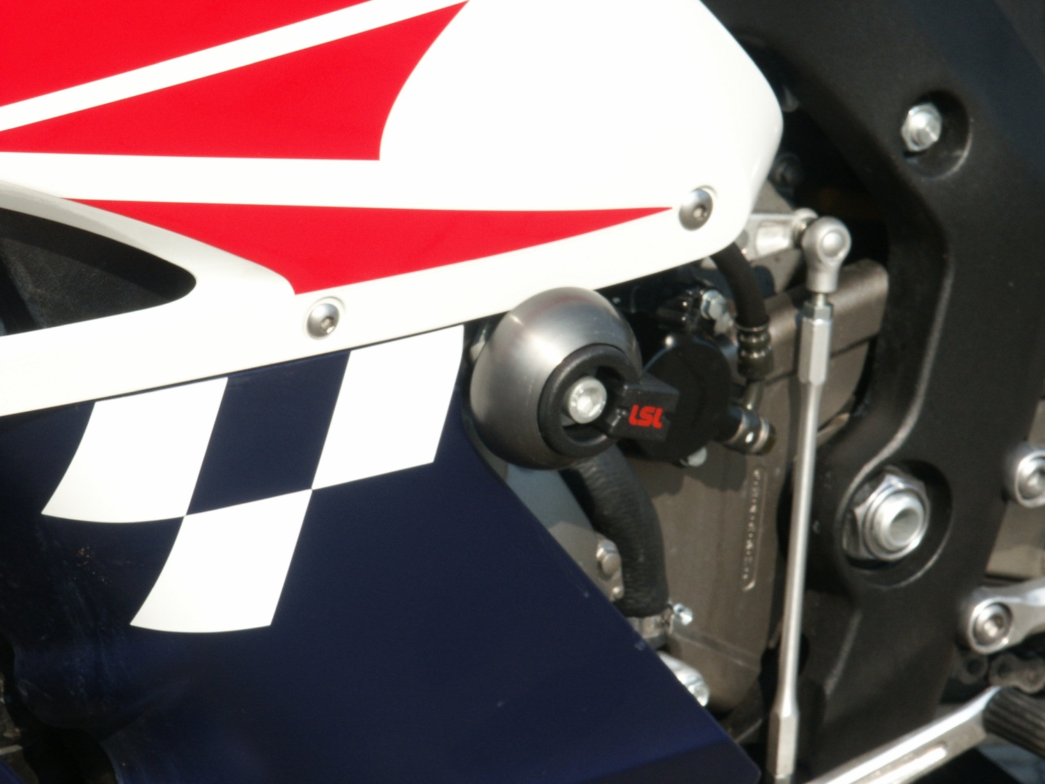 LSL Crash Pad Mounting Kit for Honda CBR1000RR, 2004-2005