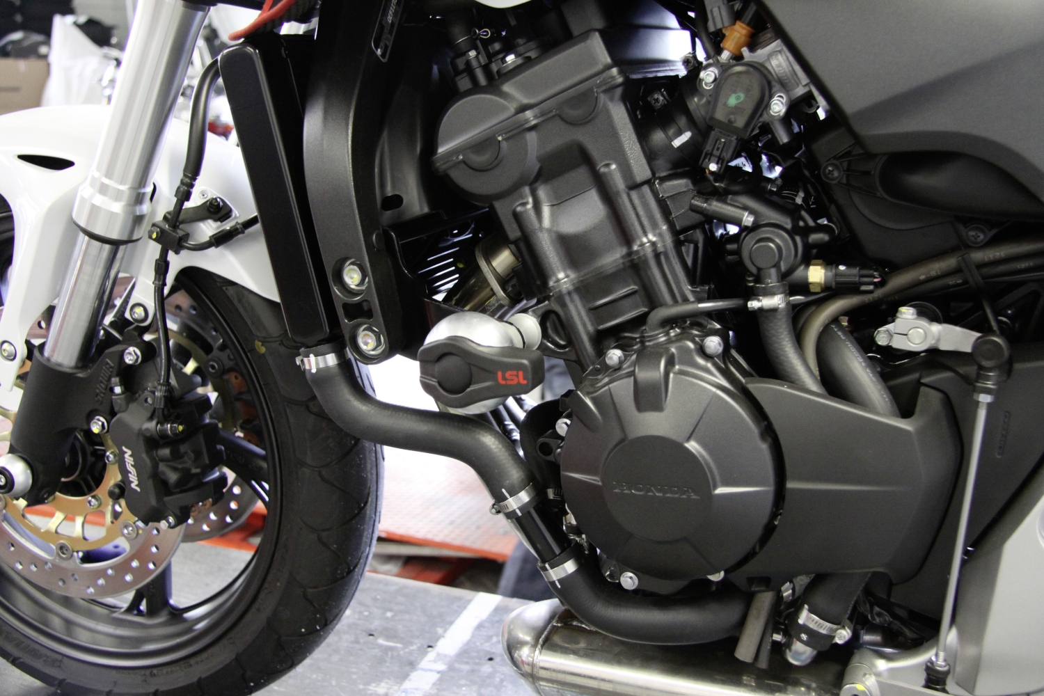 LSL Crash Pad Mounting Kit for Honda CBR600F, 2011- / Hornet 600, 2011-
