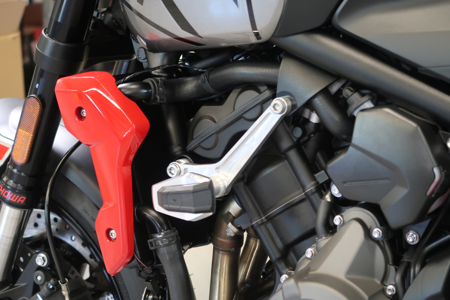 LSL Crash Pad Mounting Kit for Triumph Trident 660, 2021-
