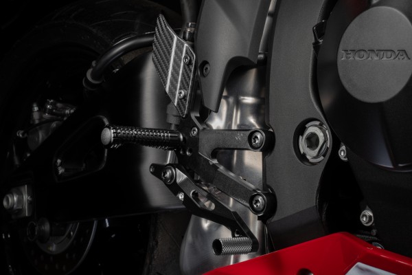 GILLES FXR footrest Honda CBR600RR black