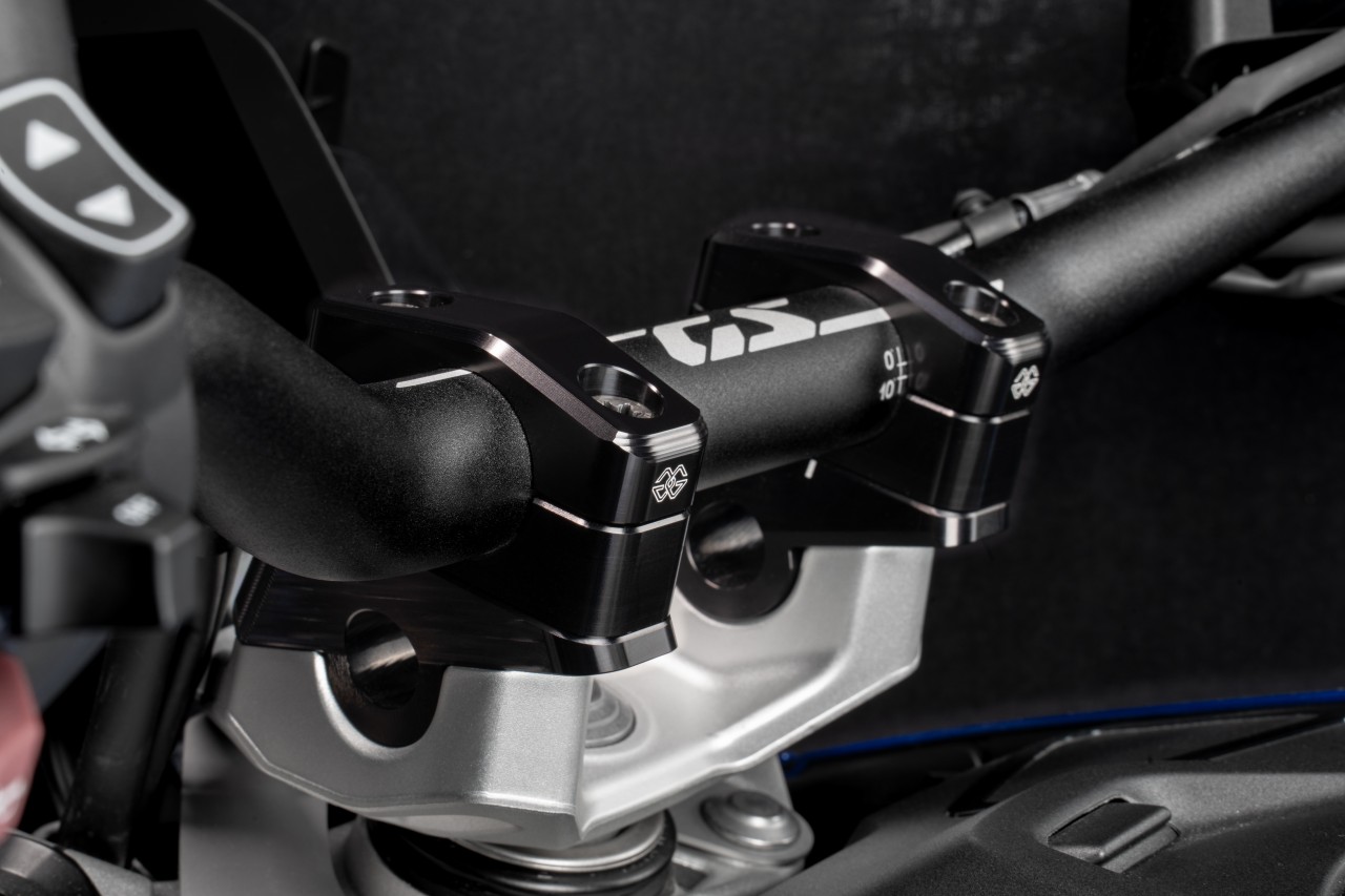 GILLES 1D.GT handlebar risers, black, for BMW R1300GS /Adventure 2023-