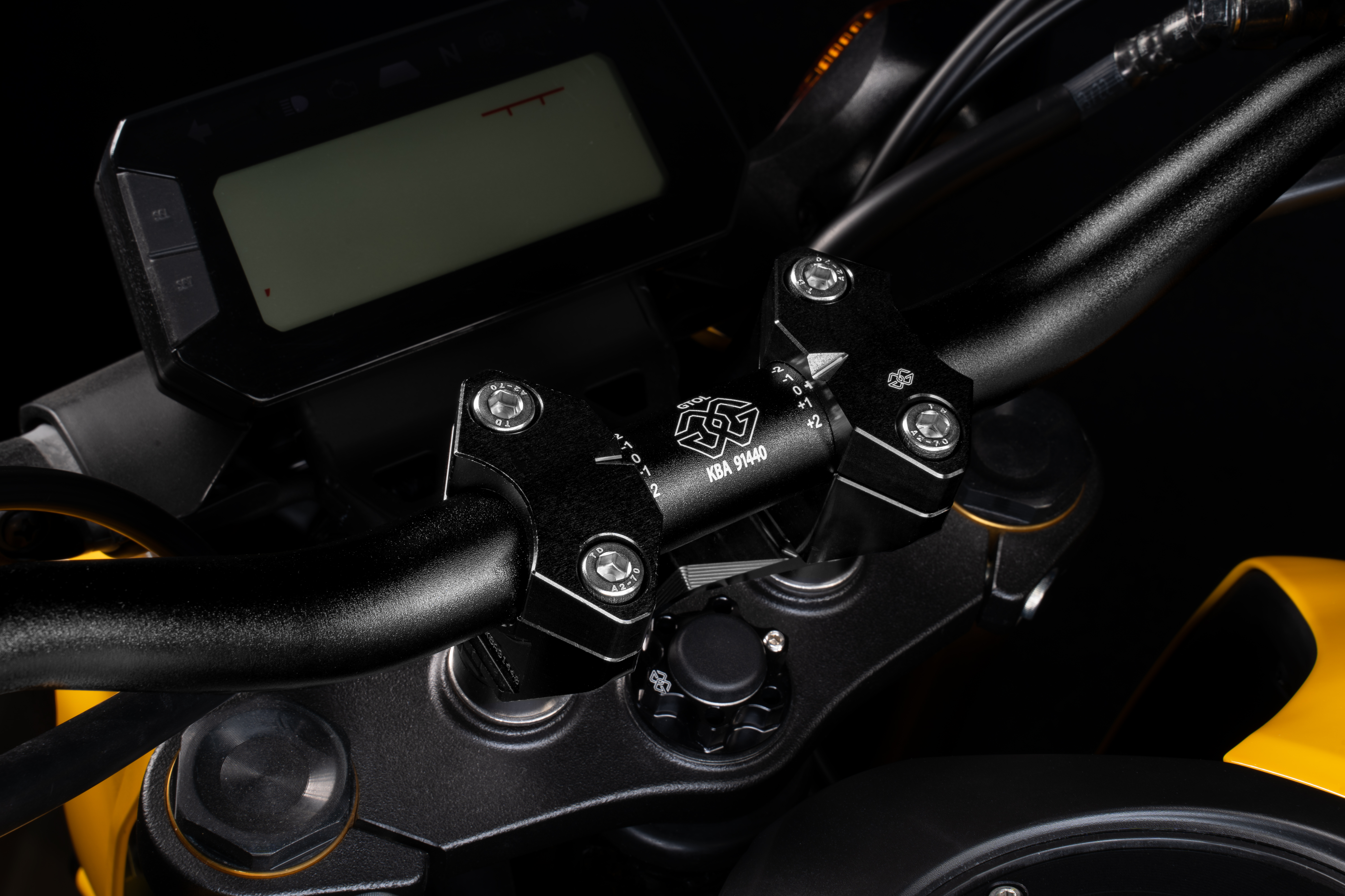 GILLES 2DGT adjustable handlebar clamps black