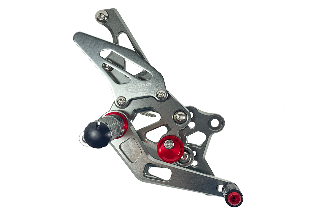 >TRACK< footrestenanlage, titanium-coloured, for Yamaha YZF-R3 / MT-03 from model year 2017 onwards