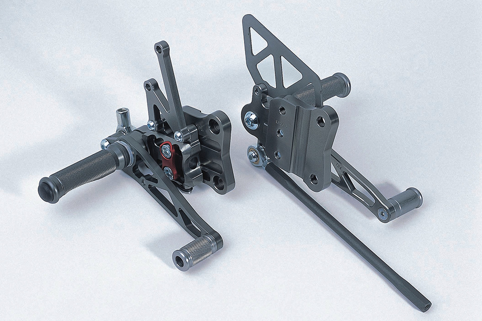 LSL 2Slide Rearset for SUZUKI GSX-R600, 2001-2003, GSX-R750, 2000-2003, GSX-R1000, Model Year 2001-2002, Black-Red