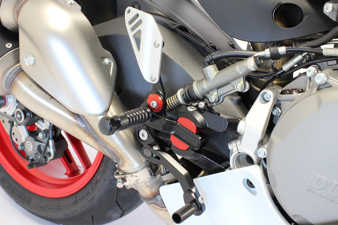 GILLES VCR footrestenanlage for Ducati 959 Panigale, HA