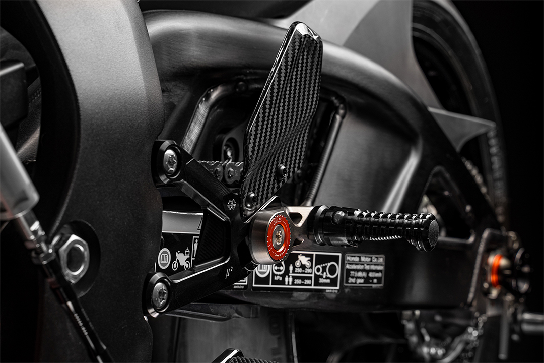 GILLES MUE2 Rearset System for Honda CBR 1000 RR-R Model Year 2020-