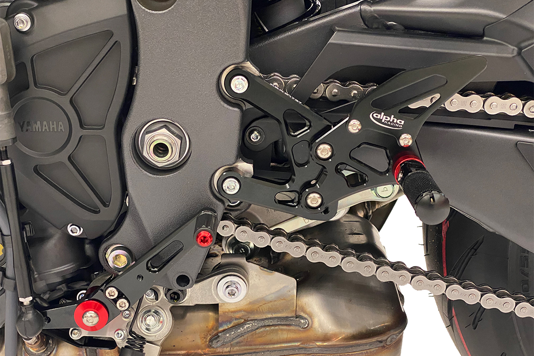 >TRACK< Rearset System black Yamaha MT10 2016- ABE