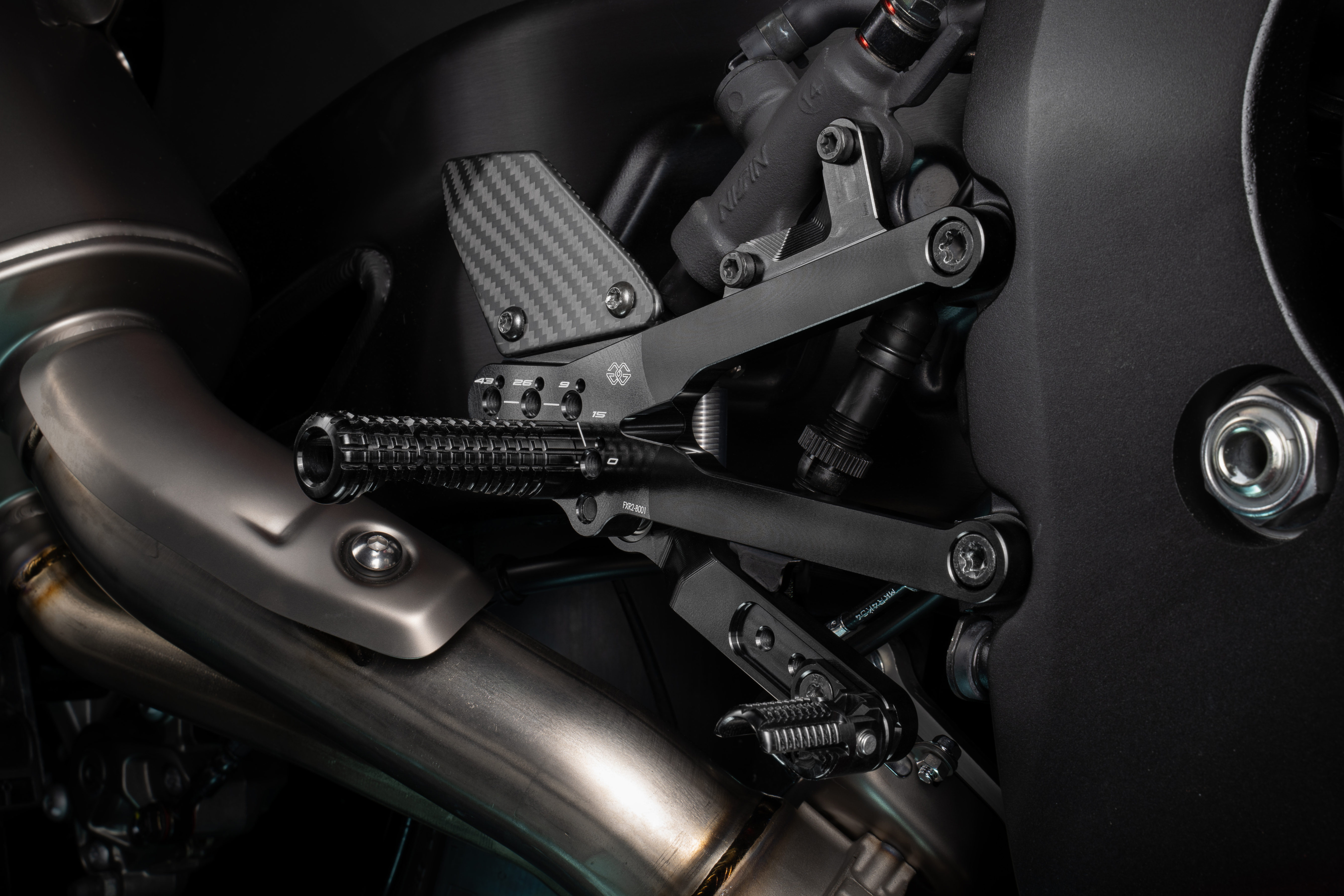 GILLES FXR Fußrastenanlage für Honda CBR 1000 RR-R Typ SC82, Modelljahr ab 2023- und CBR 1000 RR-R SP Typ SC82, Modelljahr ab 2020-
