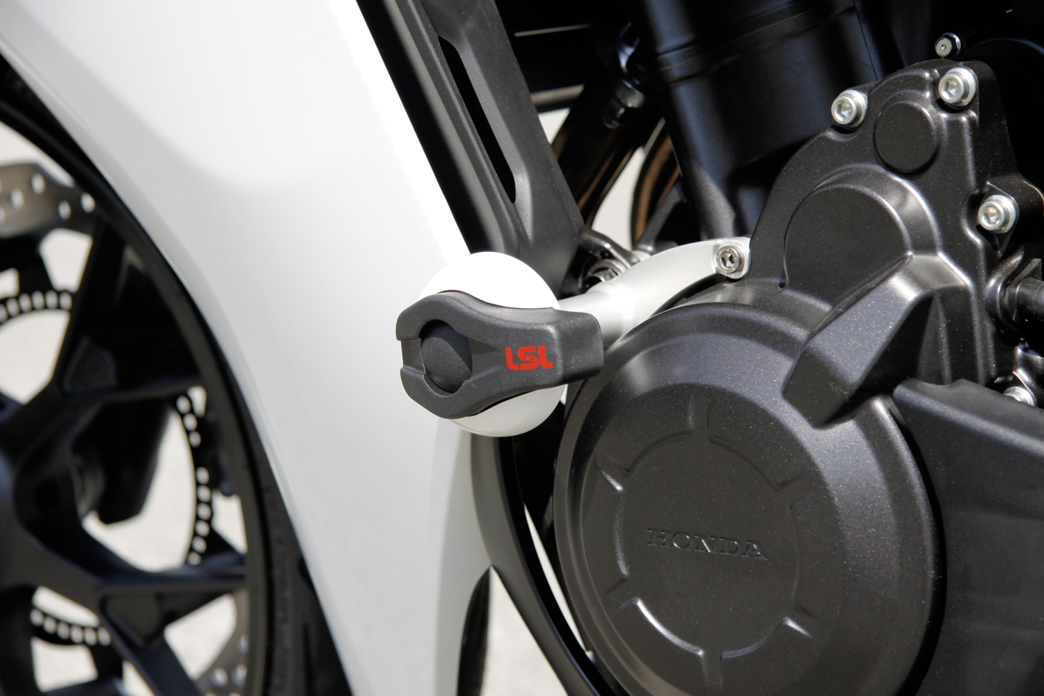 LSL Crash Pad Mounting Kit for Honda CBR500R / CB500F, 2013 -, with Adapter Plates