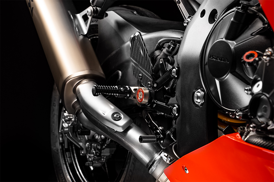 GILLES MUE2 Rearset System for Honda CBR 1000 RR-R Model Year 2020-