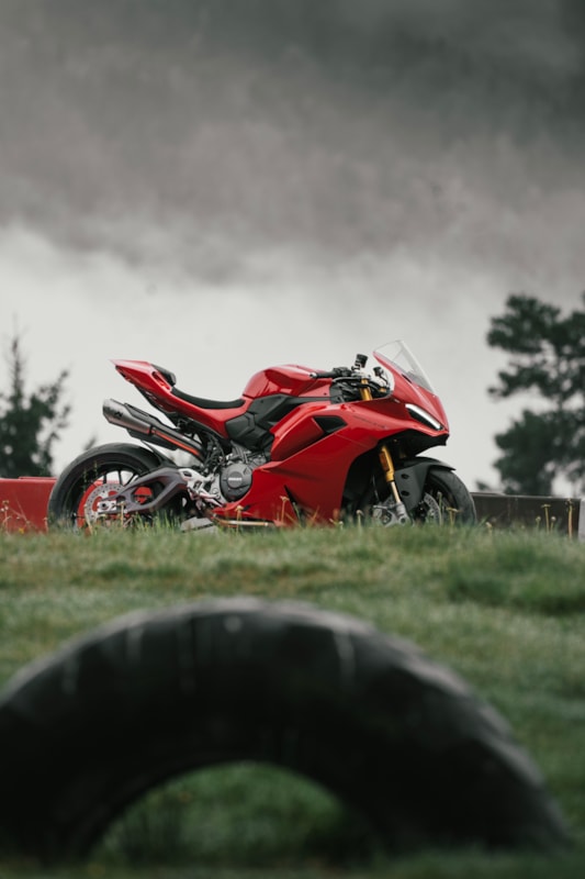 Akrapovic Evolution Line (Titanium) exhaust system for Ducati Panigale V2, Streetfighter V2, 2025-