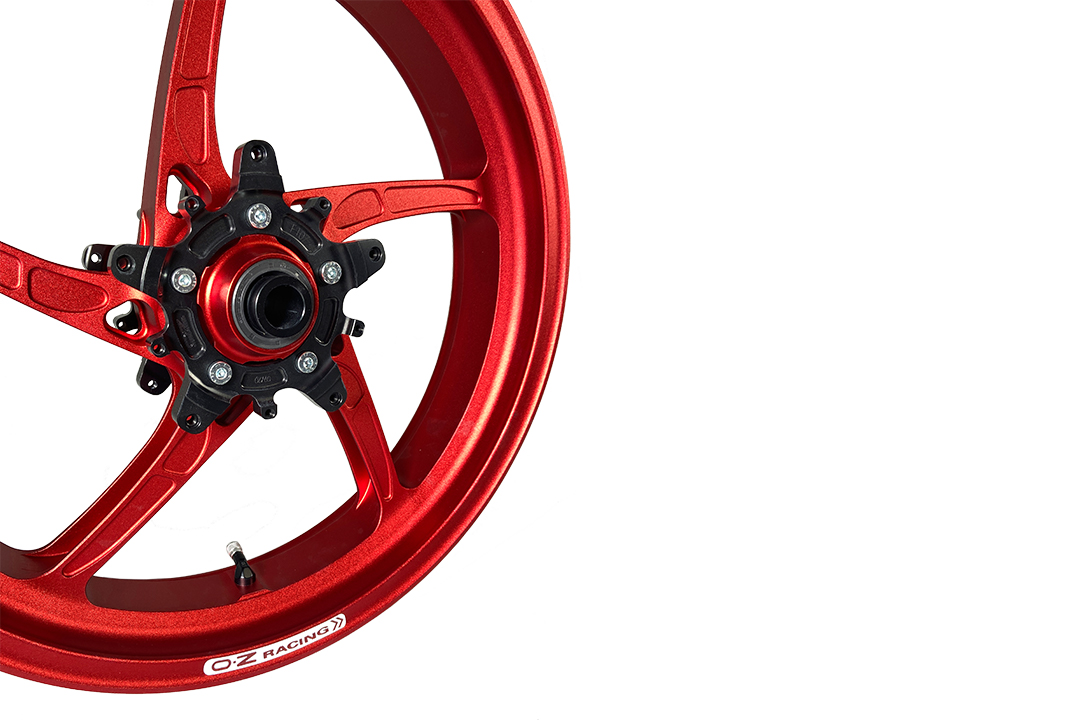 OZ Piega Conversion Kit 17" Aluminium Forged Wheels for Yamaha Tenere 700 from 2019 onwards matt red
