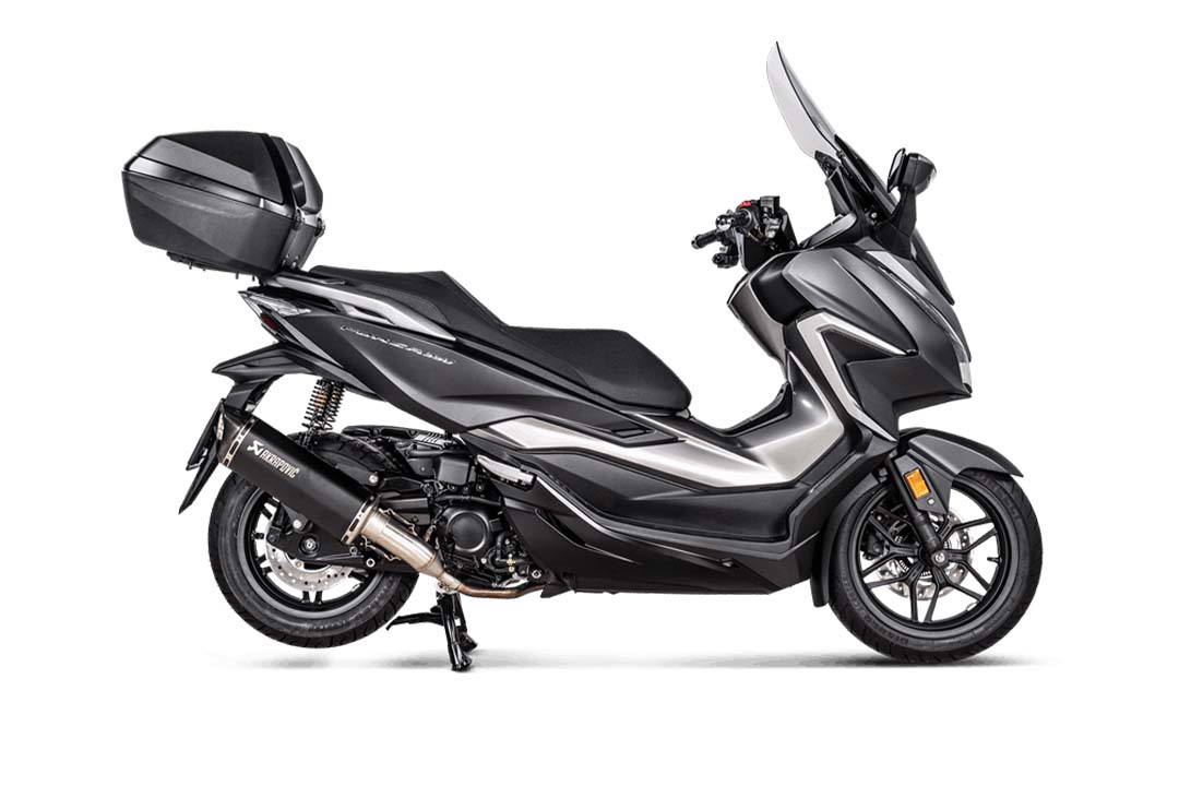 Akrapovic Slip-On Line (SS) Honda Forza 350 2021- / ADV350 2022-