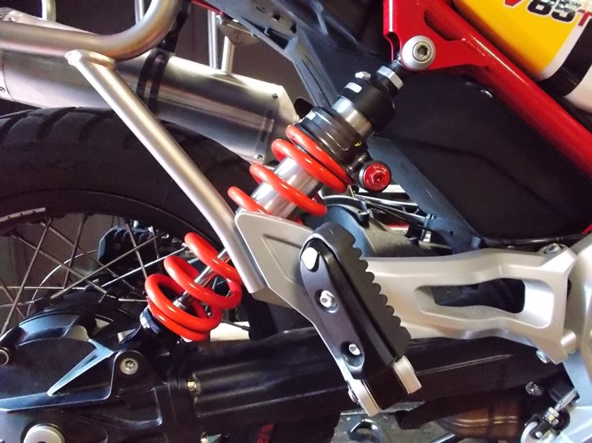 Bitubo shock absorber for Moto Guzzi V85 TT model year 2019-
