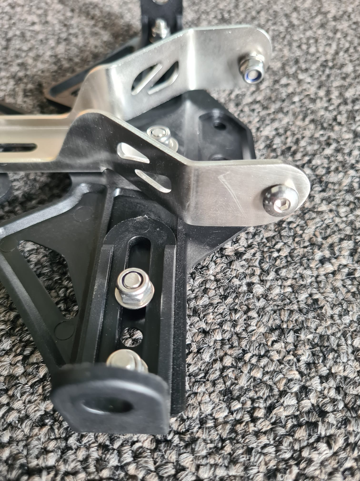 Barracuda Number Plate Holder for Suzuki GSR 600