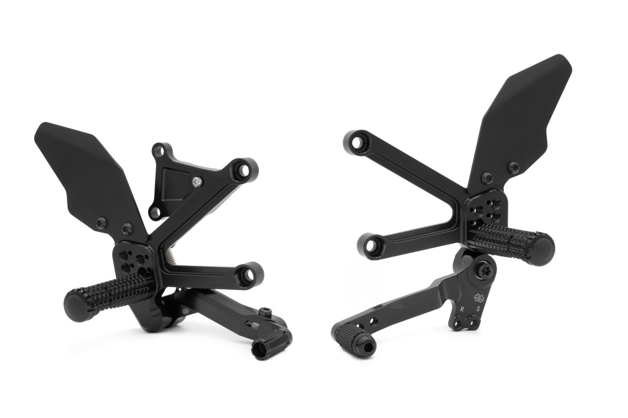 GILLES FXR2 footrestenanlage black for Kawasaki ZX-4R 2023-
