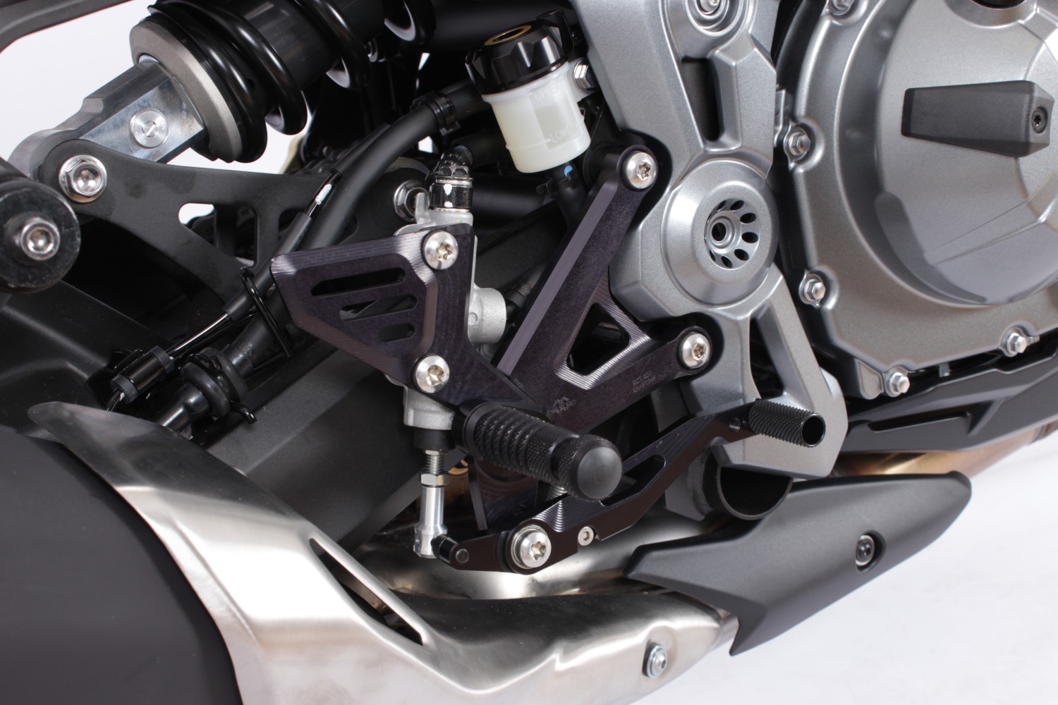 GILLES RCT10GT Rearsets for Kawasaki Z900, 2017-