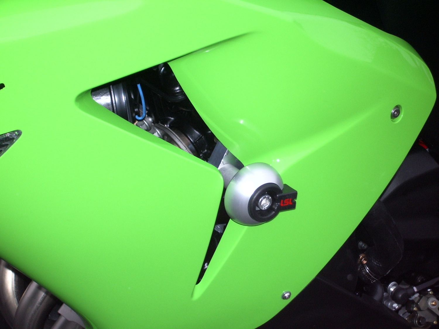 LSL Crash Pad Mounting Kit for Kawasaki ZX-10R, 2006-2007