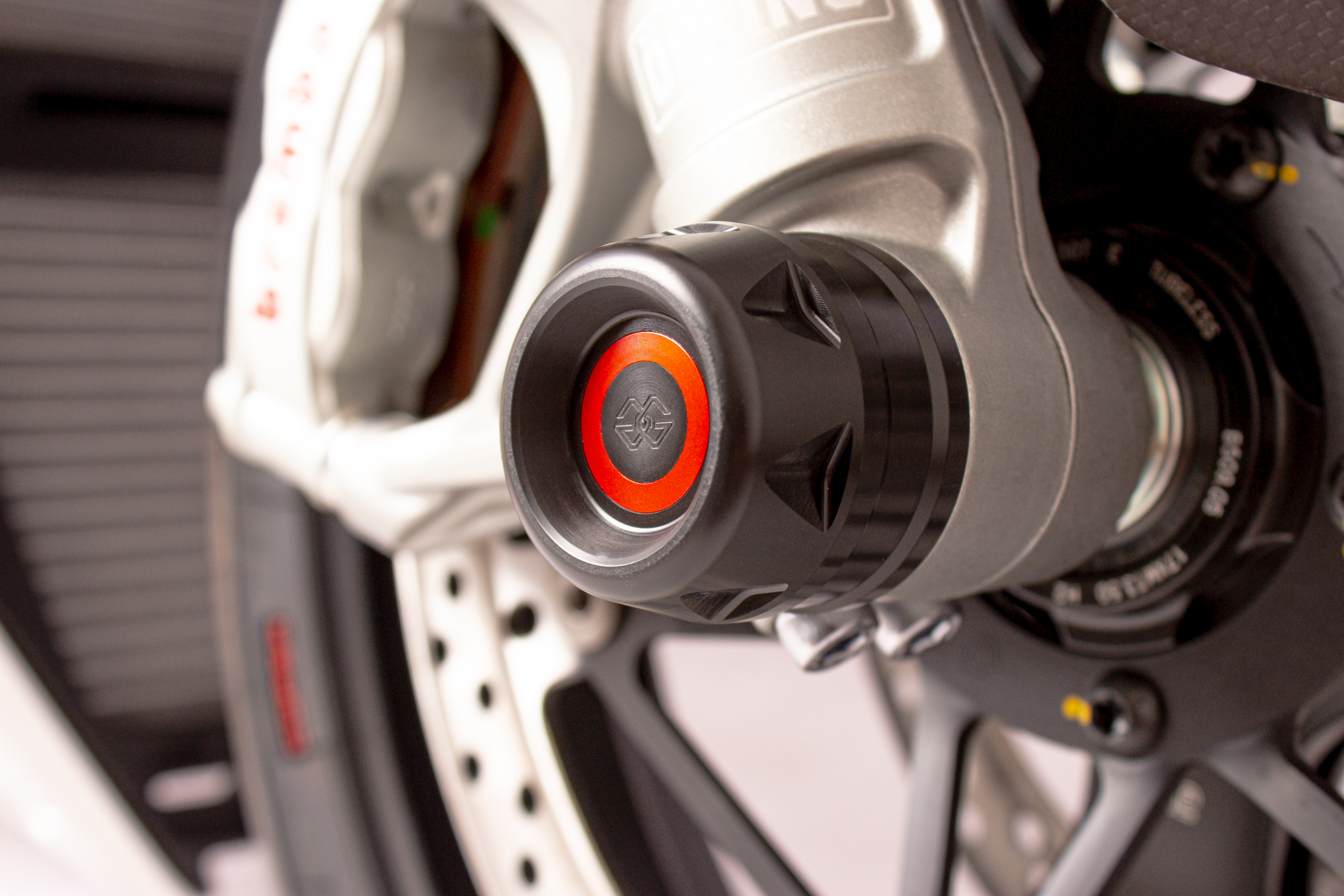 Gilles Axle Protector fronte, Ducati Models